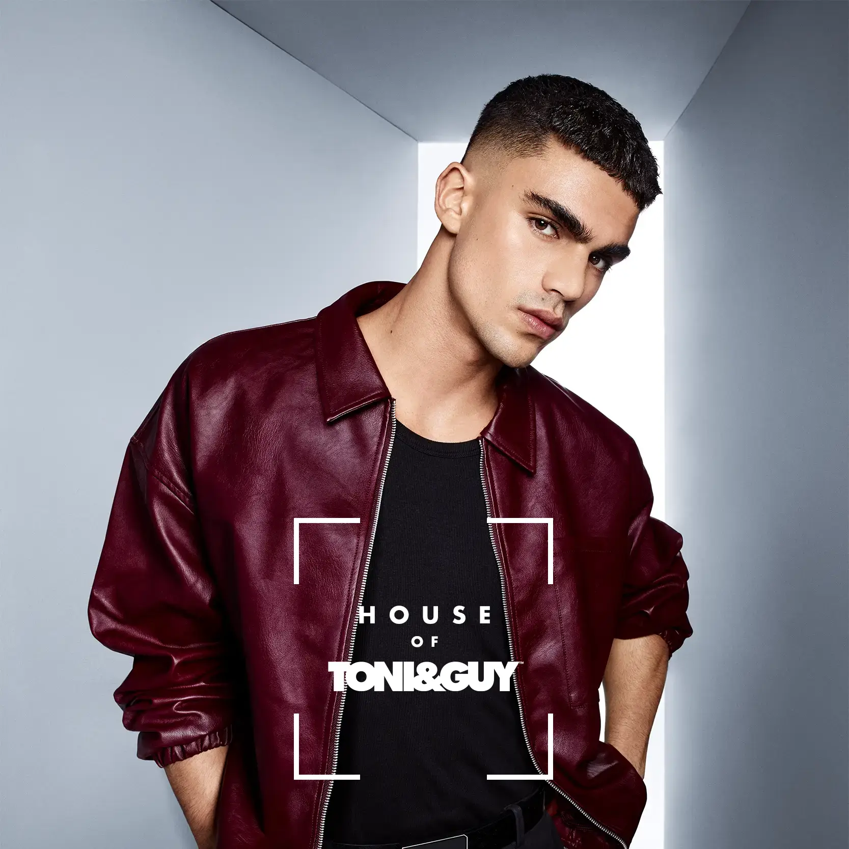 2024_07_10_TONIandGUY_S01_127_v5x-square-logo